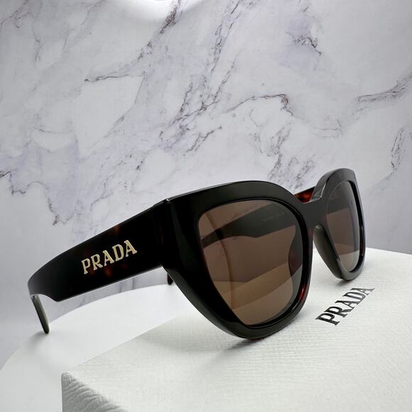 New Prada Sunglasses - Picture 9 of 16